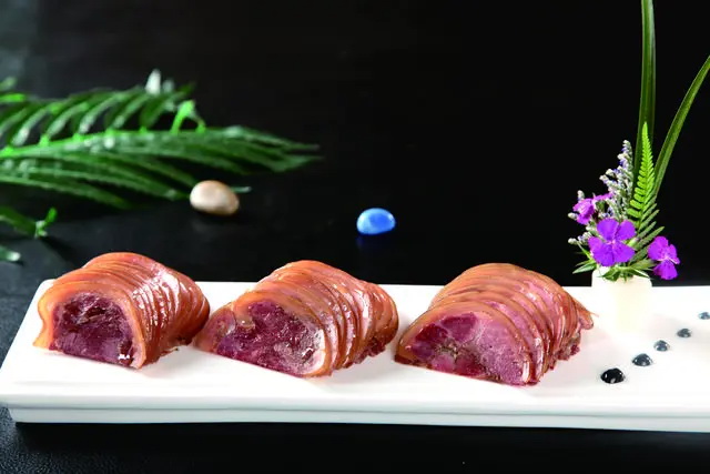帶皮驢肉