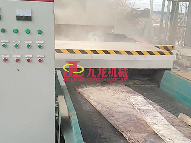 南潯模板破碎機生產線現（xiàn）場