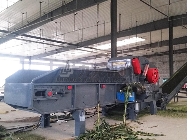 四川綿陽三台（tái）縣秸稈青貯粉碎機