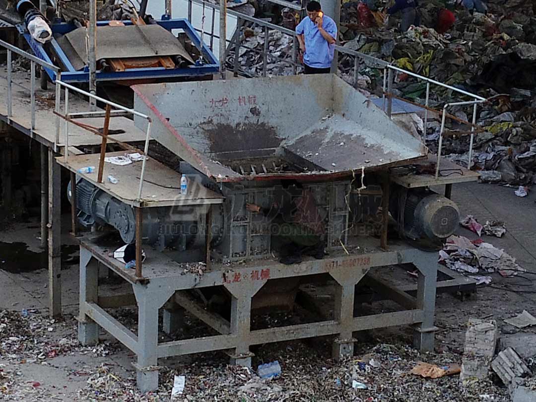 紙廠廢料撕（sī）碎機（jī）