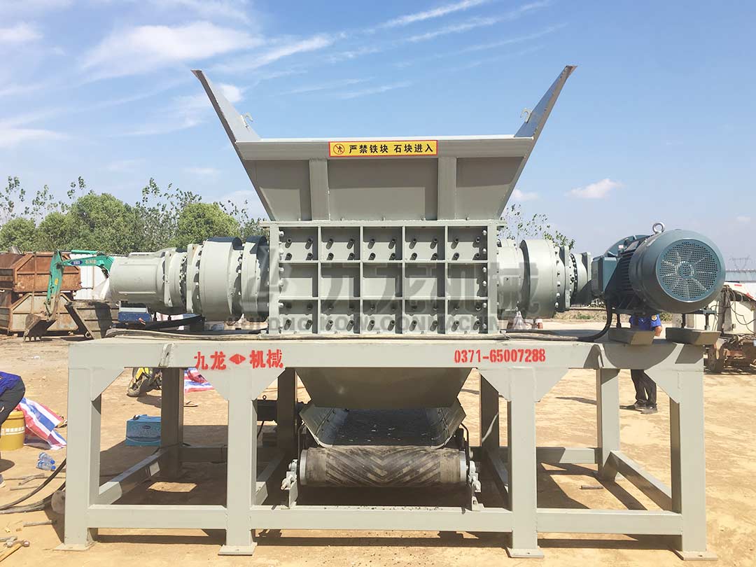 街（jiē）道垃圾撕碎機
