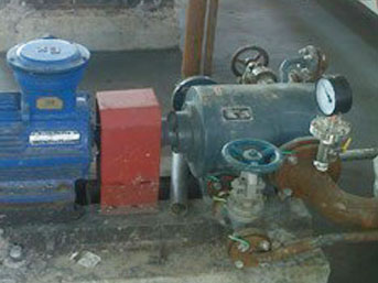 SN係列三螺杆泵安裝現場